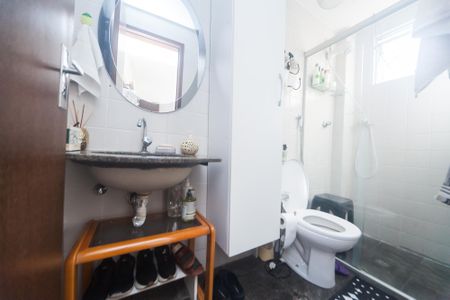 Apartamento à venda com 68m², 3 quartos e 1 vaga Apartamento à venda com 68m², 3 quartos e 1 vagaBanheiro da Suíte