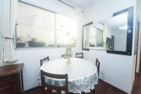 Apartamento à venda com 68m², 3 quartos e 1 vaga Apartamento à venda com 68m², 3 quartos e 1 vagaSala de Jantar