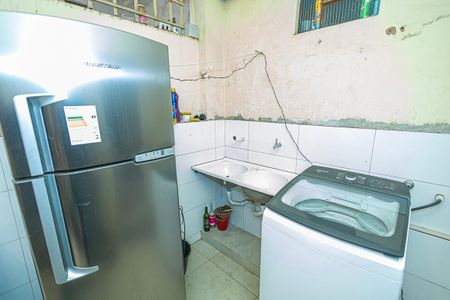 Casa à venda com 365m², 5 quartos e 4 vagas Casa à venda com 365m², 5 quartos e 4 vagasArea de serviço