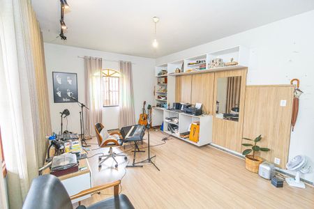 Sala de casa à venda com 5 quartos, 365m² em São Sebastião, Belo Horizonte
