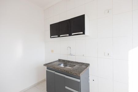 Cozinha e Área de Serviço de kitnet/studio para alugar com 1 quarto, 27m² em Areão, Taubaté