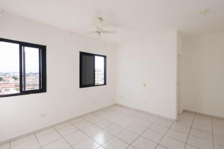 Quarto de kitnet/studio para alugar com 1 quarto, 27m² em Areão, Taubaté