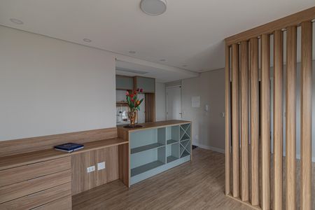 Sala de apartamento para alugar com 1 quarto, 50m² em Vila Jacuí, São Paulo