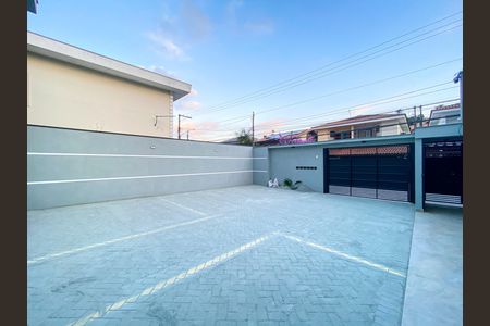 Casa de condomínio à venda com 65m², 2 quartos e 1 vaga Casa de condomínio à venda com 65m², 2 quartos e 1 vagaÁrea comum - Estacionamento