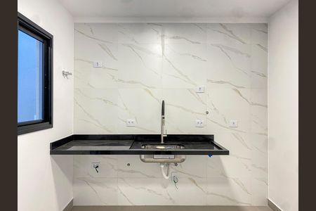 Casa de condomínio à venda com 65m², 2 quartos e 1 vaga Casa de condomínio à venda com 65m², 2 quartos e 1 vagaCozinha