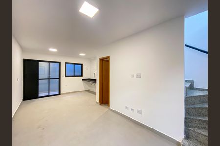 Casa de condomínio à venda com 65m², 2 quartos e 1 vaga Casa de condomínio à venda com 65m², 2 quartos e 1 vagaSala