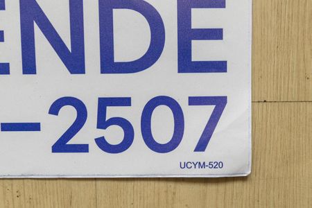 Apartamento para alugar com 50m², 2 quartos e 1 vaga Apartamento para alugar com 50m², 2 quartos e 1 vagaCódigo da placa