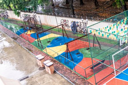Apartamento para alugar com 50m², 2 quartos e 1 vaga Apartamento para alugar com 50m², 2 quartos e 1 vagaÁrea comum - Playground