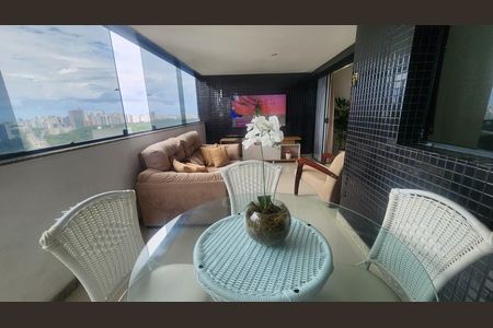 Apartamento para alugar com 200m², 5 quartos e 4 vagasVaranda 1