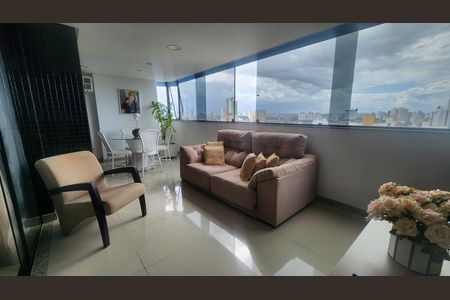 Apartamento para alugar com 200m², 5 quartos e 4 vagasVaranda 1