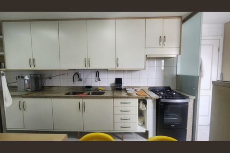 Apartamento para alugar com 200m², 5 quartos e 4 vagasCozinha 