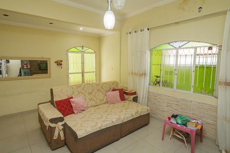 Sala de casa para alugar com 3 quartos, 300m² em Campo Grande, Rio de Janeiro