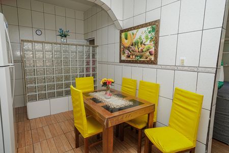Copa de casa para alugar com 3 quartos, 300m² em Campo Grande, Rio de Janeiro