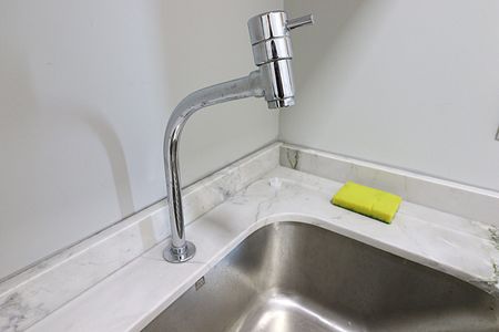 Casa de condomínio para alugar com 196m², 2 quartos e 2 vagasÁrea de Serviço - Torneira