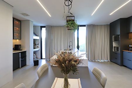 Casa de condomínio para alugar com 196m², 2 quartos e 2 vagasSala  cozinha americana integrada