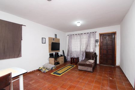 Sala de casa para alugar com 2 quartos, 425m² em Jardim Beatriz, Taboão da Serra