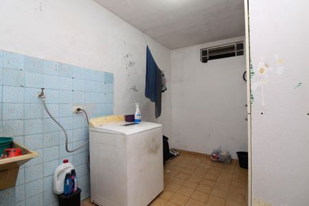 Casa para alugar com 425m², 2 quartos e 5 vagas Casa para alugar com 425m², 2 quartos e 5 vagasÁrea de Serviço
