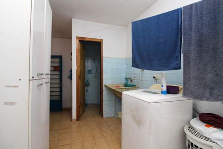 Casa para alugar com 425m², 2 quartos e 5 vagas Casa para alugar com 425m², 2 quartos e 5 vagasÁrea de Serviço