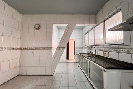 Apartamento à venda com 170m², 3 quartos e 1 vaga Apartamento à venda com 170m², 3 quartos e 1 vagaCozinha