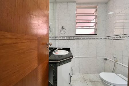 Apartamento à venda com 170m², 3 quartos e 1 vaga Apartamento à venda com 170m², 3 quartos e 1 vagaBanheiro