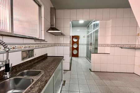 Apartamento à venda com 170m², 3 quartos e 1 vaga Apartamento à venda com 170m², 3 quartos e 1 vagaCozinha