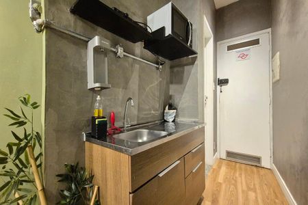 Cozinha  de kitnet/studio à venda com 1 quarto, 35m² em Vila Itapura, Campinas