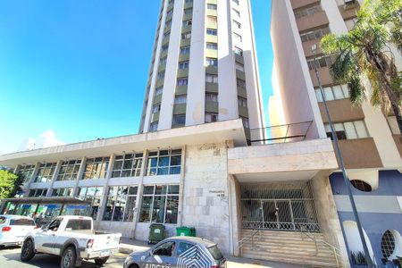 Studio à venda com 35m², 1 quarto e sem vaga Studio à venda com 35m², 1 quarto e sem vagaFachada do Prédio