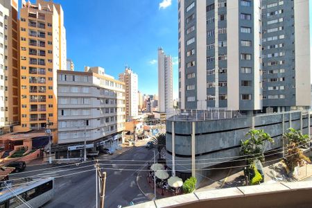 Vista da Sala  de kitnet/studio à venda com 1 quarto, 35m² em Vila Itapura, Campinas