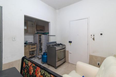 Sala de apartamento para alugar com 1 quarto, 32m² em Centro Histórico, Porto Alegre