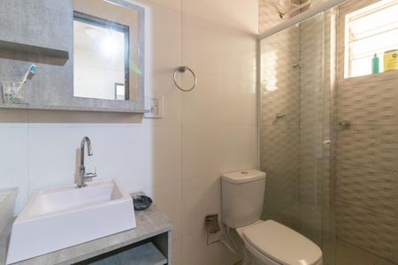 Banheiro de apartamento para alugar com 1 quarto, 32m² em Centro Histórico, Porto Alegre