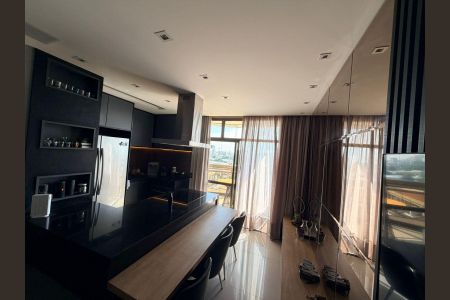 Sala de apartamento para alugar com 1 quarto, 38m² em Fátima, Niterói
