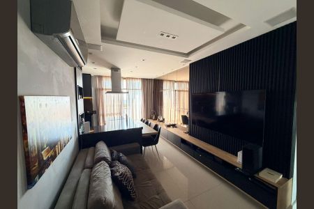Sala de apartamento para alugar com 1 quarto, 38m² em Fátima, Niterói