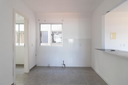 Apartamento para alugar com 45m², 2 quartos e 1 vaga Apartamento para alugar com 45m², 2 quartos e 1 vagaCozinha e Área de Serviço