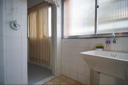 Apartamento à venda com 81m², 2 quartos e sem vagaÁrea de Serviço