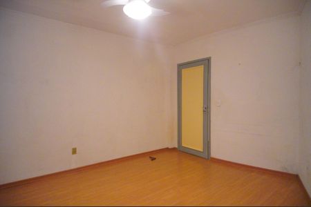 Apartamento à venda com 81m², 2 quartos e sem vagaQuarto 2