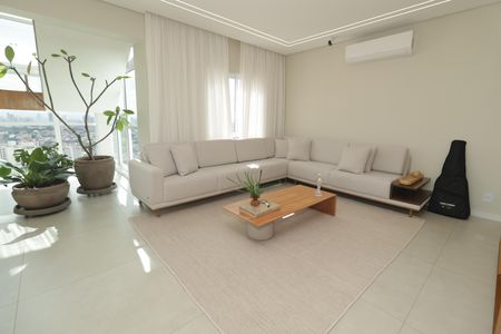 Apartamento à venda com 400m², 4 quartos e 5 vagasSala