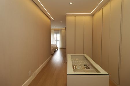 Apartamento à venda com 400m², 4 quartos e 5 vagasSuíte Master