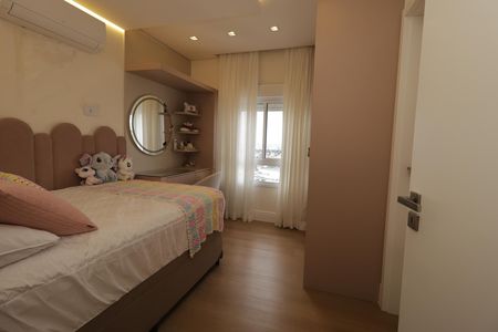 Apartamento à venda com 400m², 4 quartos e 5 vagasSuíte 2