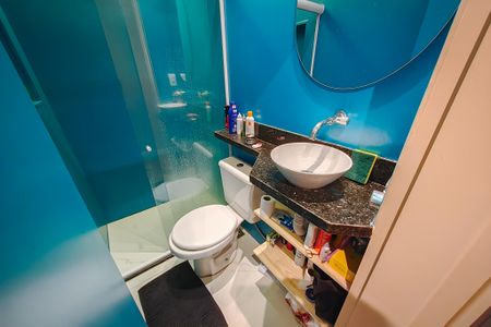 Banheiro de kitnet/studio à venda com 1 quarto, 28m² em Lapa, Rio de Janeiro