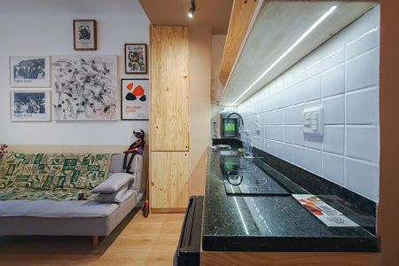 Cozinha de kitnet/studio à venda com 1 quarto, 28m² em Lapa, Rio de Janeiro