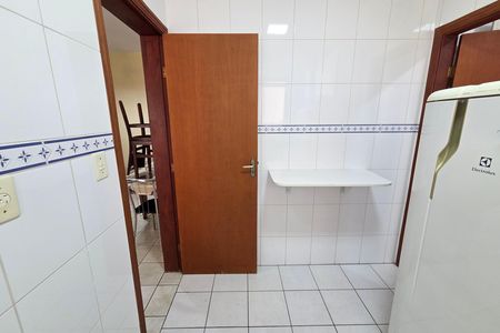 Cozinha de apartamento para alugar com 1 quarto, 55m² em Boqueirão, Praia Grande