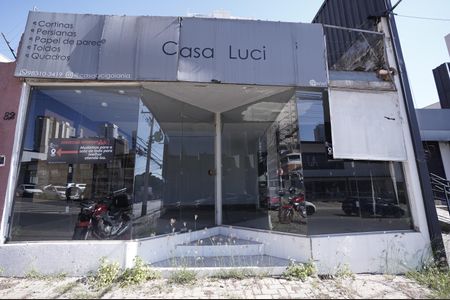 Casa à venda com 4 quartos, 285m² em Setor Bueno, Goiânia