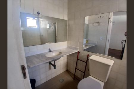 Studio à venda com 35m², 1 quarto e sem vaga Studio à venda com 35m², 1 quarto e sem vagaBanheiro