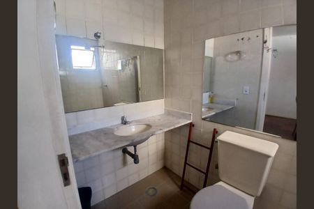 Studio à venda com 35m², 1 quarto e sem vaga Studio à venda com 35m², 1 quarto e sem vagaBanheiro