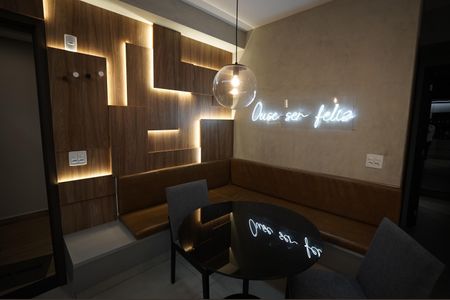 Apartamento à venda com 61m², 2 quartos e 1 vaga