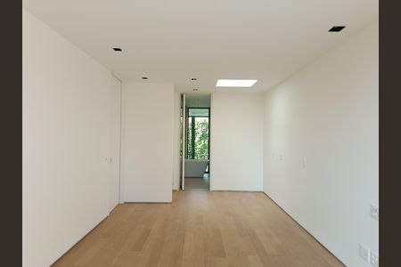 Casa à venda com 262m², 3 quartos e 2 vagasSuíte 3