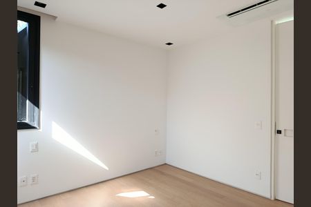 Casa à venda com 262m², 3 quartos e 2 vagasSuíte 1