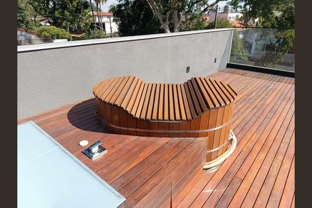 Casa à venda com 262m², 3 quartos e 2 vagasÁrea de Lazer - ofurô