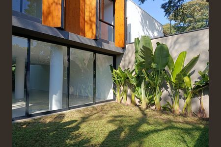 Garagem de casa à venda com 3 quartos, 262m² em Jardim Paulista, São Paulo