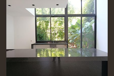 Casa à venda com 262m², 3 quartos e 2 vagasCozinha